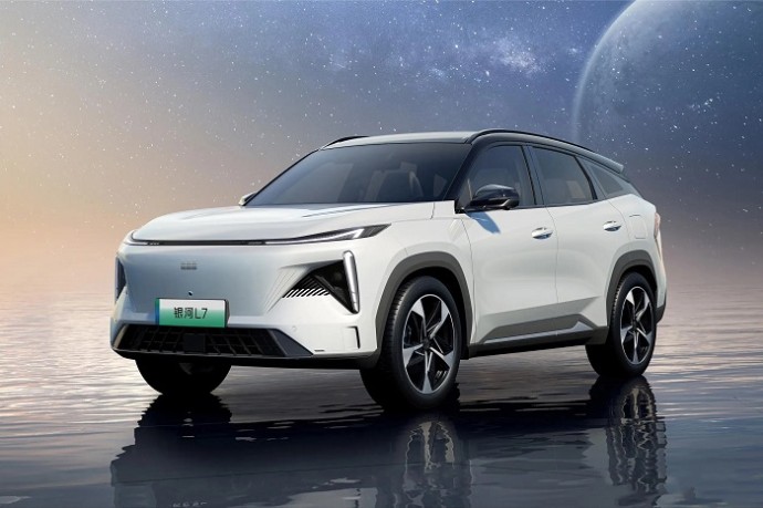 Geely намерена увеличить запас хода своих гибридных автомобилей Geely намерена увеличить запас хода своих гибридных автомобилей