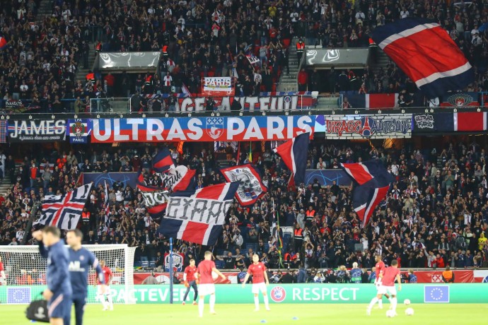 «ПСЖ» продлил контракт с Мбайе