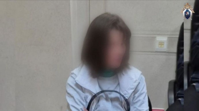 Разрисовала памятник. В Приморье задержали подозреваемую в вандализме