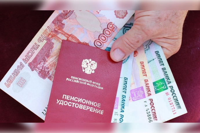В России назвали средний размер пенсии летчиков-испытателей