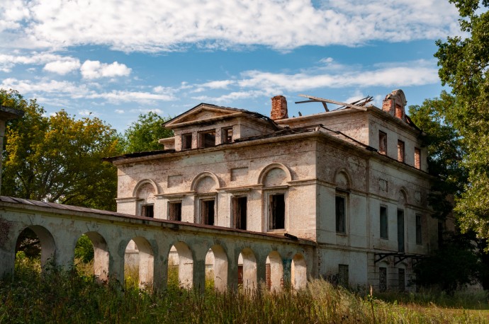 В РФ появится реестр памятников, нуждающихся в восстановлении В РФ появится реестр памятников, нуждающихся в восстановлении