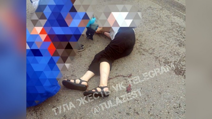 В Туле в ДТП пострадали три автомобиля и сбили женщину