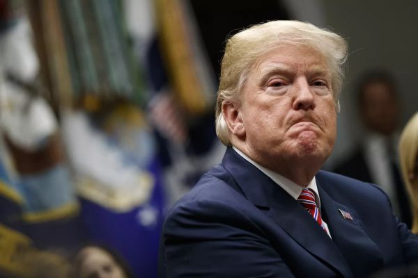 Новая стратегия? За неделю рейтинг Трампа среди американцев вырос на 5% Новая стратегия? За неделю рейтинг Трампа среди американцев вырос на 5%