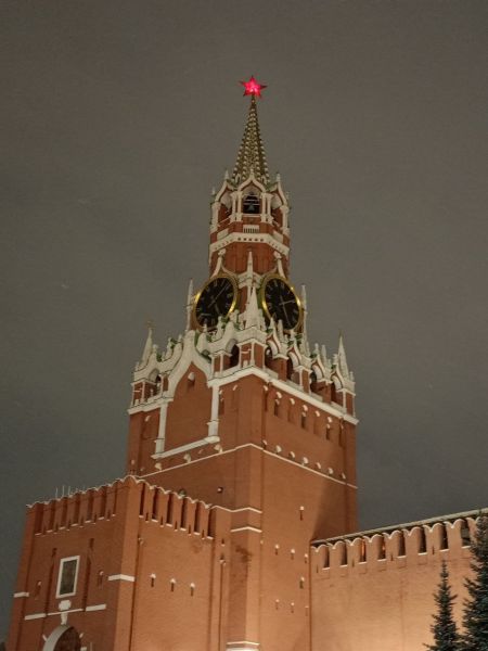 Каким российским губернаторам предрекают отставки 