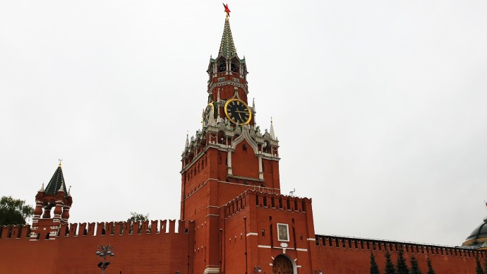 Началось объявленное Владимиром Путиным трехдневное перемирие в честь 80-летия Победы