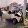 В Башкирии водитель влетел в электроопору и погиб