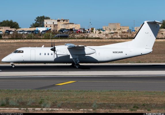 В Каракасе приземлился самолет Госдепа. Договорились?