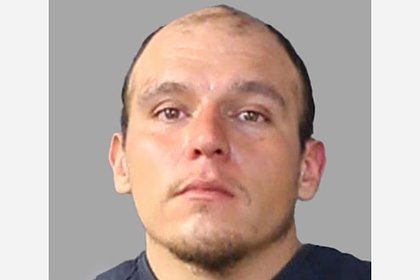 Пара шесть лет ездила в машине с останками маленького ребенка Пара шесть лет ездила в машине с останками маленького ребенка