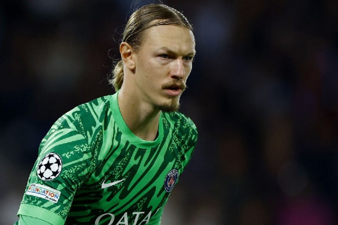 ПСЖ зимой продаст Сафонова и ещё одного футболиста ПСЖ зимой продаст Сафонова и ещё одного футболиста