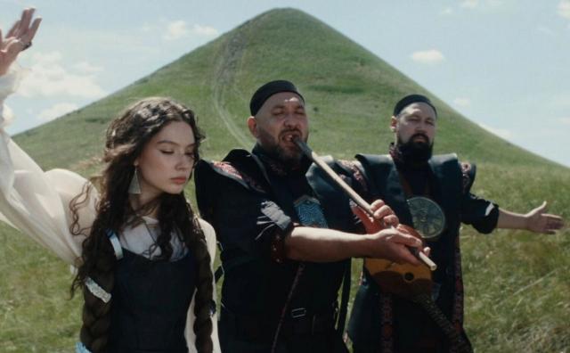 Группа Ay Yola презентует в Уфе новый клип Группа Ay Yola презентует в Уфе новый клип