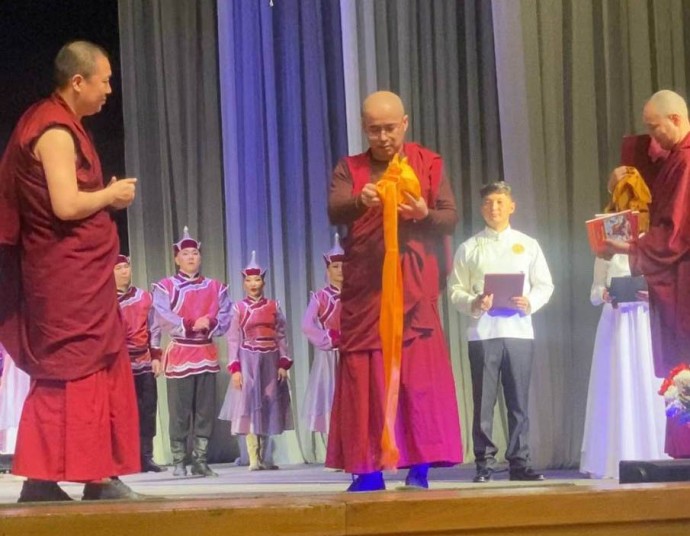 В Туве открылся буддийский университет В Туве открылся буддийский университет