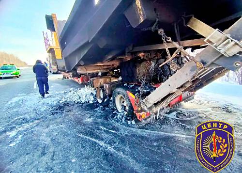В Приамурье водитель получил ожоги руки, спасая от возгорания грузовик
