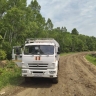 Жителям отрезанного от внешнего мира приморского села доставляют продукты на КамАЗе