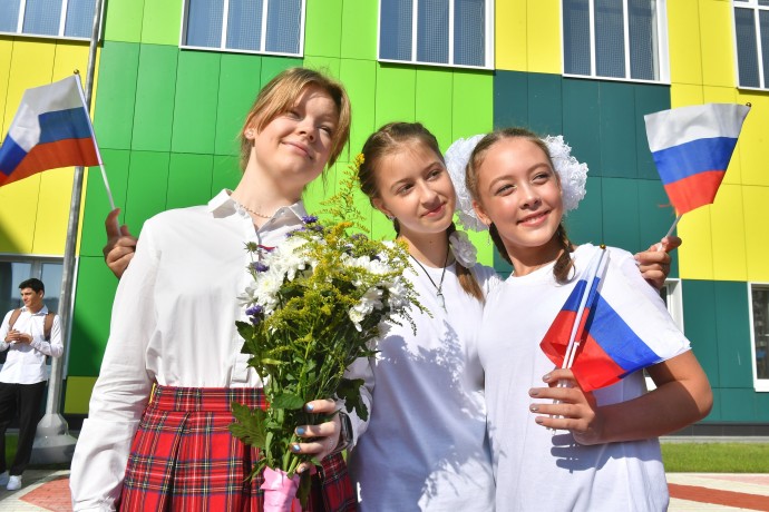 Матвиенко поздравила россиян с Днём знаний