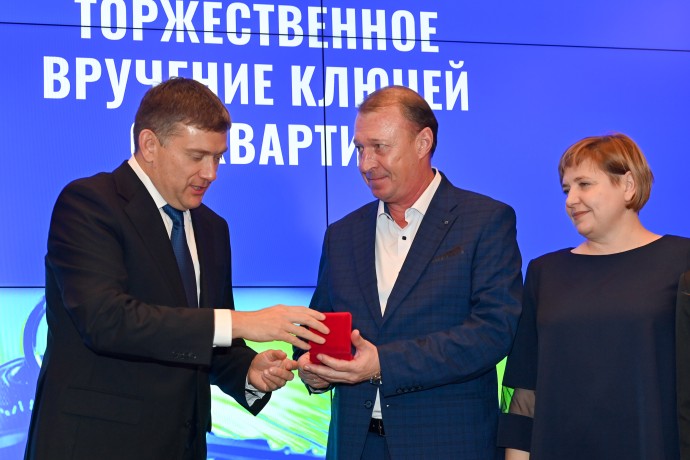 Вице-спикер СФ Журавлёв: жизнь в Норильске должна становиться лучше Вице-спикер СФ Журавлёв: жизнь в Норильске должна становиться лучше