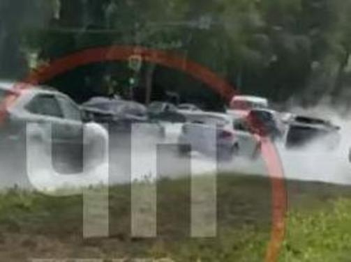 В Пензе одна из центральных улиц тонет в кипятке