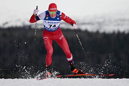 У Большунова сломалось крепление во время гонки