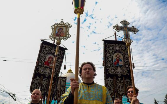 В Курске в этом году отменён традиционный крестный ход с иконой Божией Матери «Знамение».