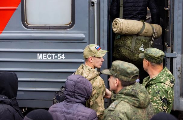 Военкоры: Нет проблем шить в России военную форму, кроме чьей то личной выгоды