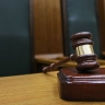 Знамя Победы установили на здании Верховного суда ЛНР