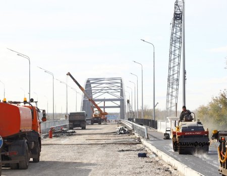 В Уфе движение по арочному мосту через реку Белую запустят 11 октября