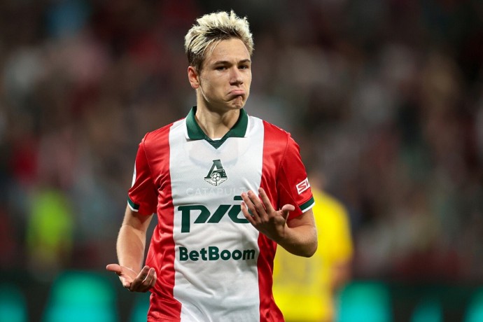 В Испании опубликовали статью о Батракове, сосватав в "Барселону": "Молодой русский царь" В Испании опубликовали статью о Батракове, сосватав в "Барселону": "Молодой русский царь"