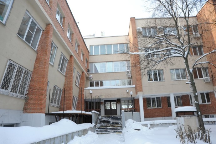 Жители Ярославля смогут бесплатно парковаться около медицинских учреждений