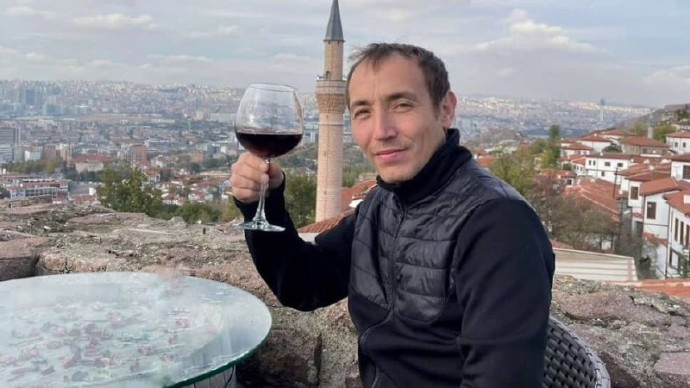 Депутат Ил Тумэна Александр Иванов как никогда близок к тому, чтобы стать иноагентом