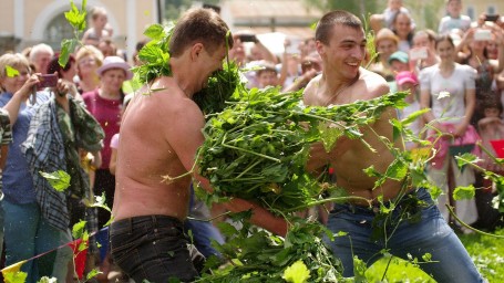 Фестиваль Крапивы перенесен из-за атак беспилотников