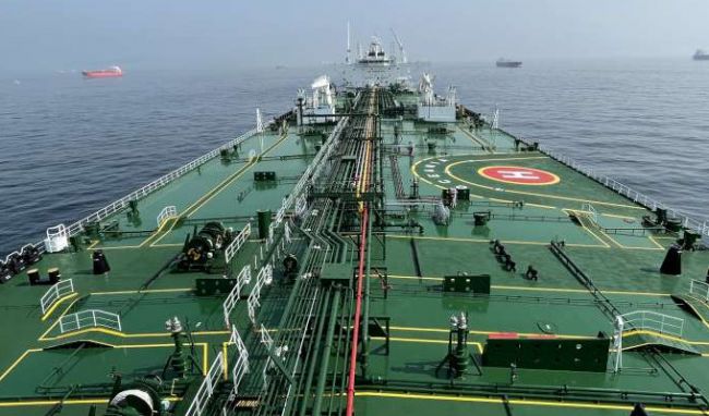 Европейские танкеры не заметили санкции Трампа к российской нефти Европейские танкеры не заметили санкции Трампа к российской нефти