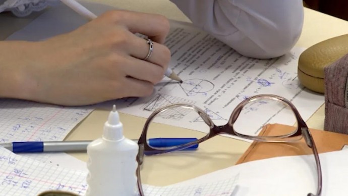 С 2026 года сдача ЕГЭ в России будет начинаться не ранее 1 июня