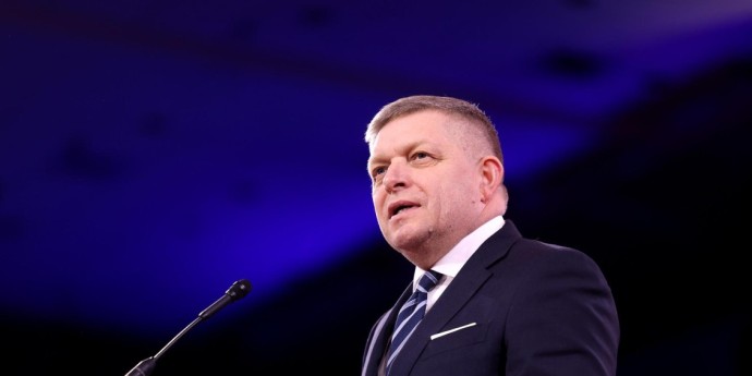 Фицо поставил Украине ультиматум по "Дружбе" до 23 февраля - «Политика»