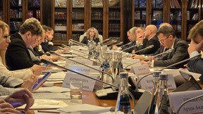 Татьяна Голикова провела заседание проектного комитета по национальному проекту «Кадры» Татьяна Голикова провела заседание проектного комитета по национальному проекту «Кадры»