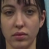 Учительница-практикантка назвала школьника младшим братом и занялась с ним сексом