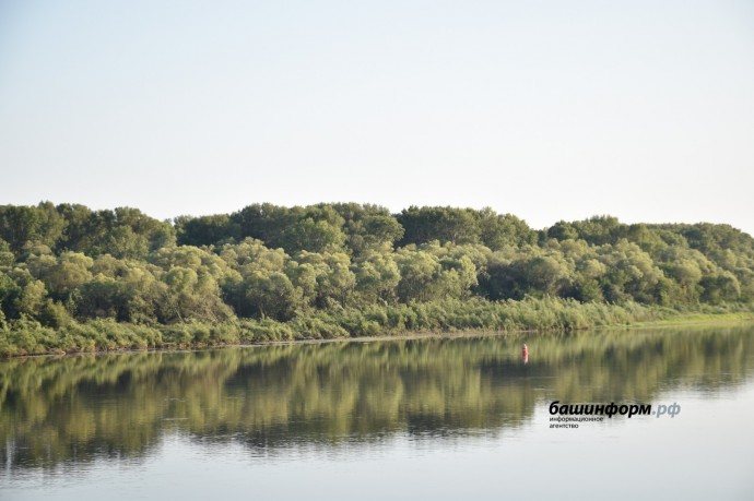 В Башкирии спасли туристов на водоёмах
