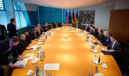 Киев и Вашингтон играют в геополитические наперстки — Богданов