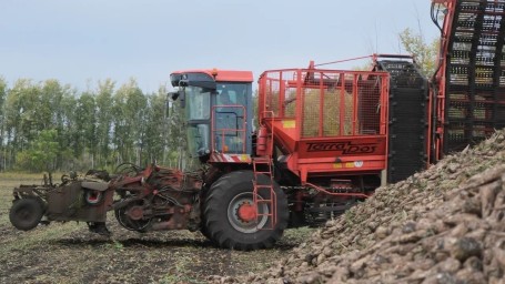 Радий Хабиров поблагодарил аграриев