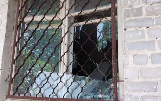 В результате атаки БПЛА повреждены два фельдшерско-акушерских пункта в Курской области
