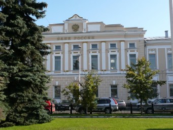 Тулин предупредил: ЦБ усиливает надзор за аутсорсингом банков