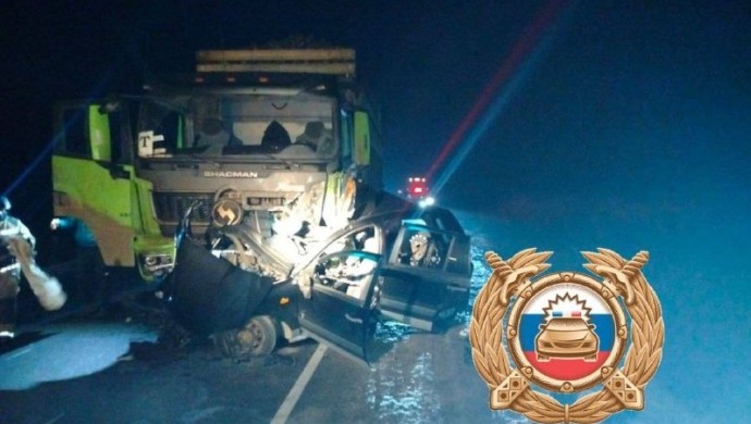 В Башкирии водитель «Форда» погиб под большегрузом