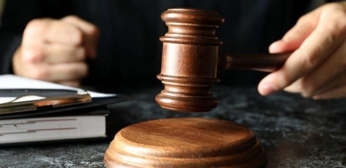 Житель Горно-Алтайска предстал перед судом за угон КамАЗа