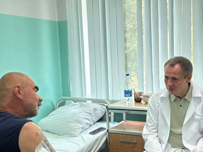 С ранеными белгородцами, госпитализированными после атак ВСУ, встретился губернатор