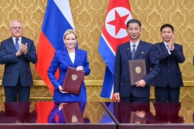 Ольга Любимова обсудила с Министром культуры КНДР российско-корейское культурное сотрудничество