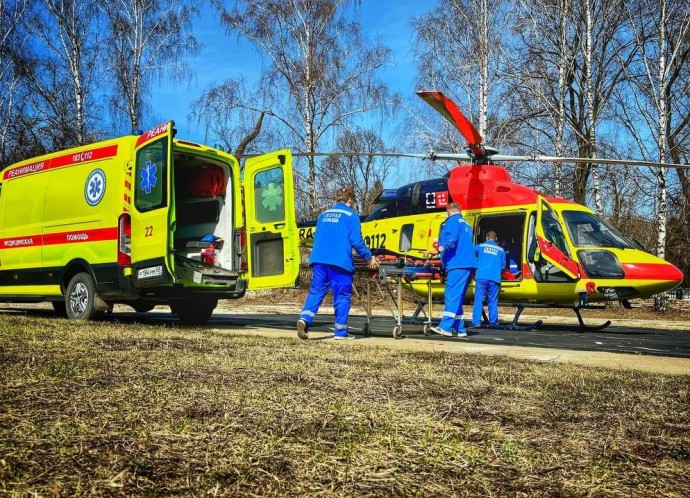 За день из райцентров в Пензу на вертолетах доставили трех пациентов