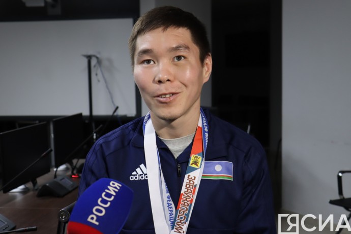 Боксер из Якутии Михаил Прокопьев завоевал золото турнира в Чечне