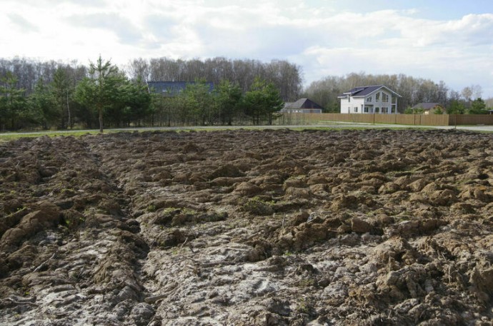 Госдума рассмотрит запрет взыскивать бесплатную землю у многодетных за долги Госдума рассмотрит запрет взыскивать бесплатную землю у многодетных за долги