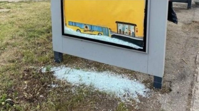Стало известно, кто разбил новый остановочный комплекс на Большой Федоровской в Ярославле