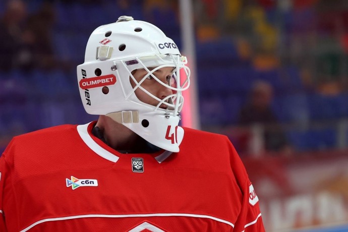 "Спартак" совершил двойной камбэк в матче с 13 шайбами "Спартак" совершил двойной камбэк в матче с 13 шайбами