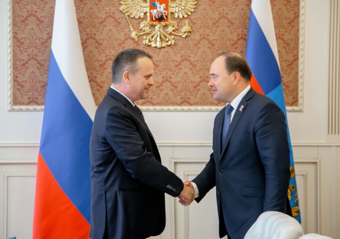 Ярославская область выстраивает системную работу с федеральным центром Ярославская область выстраивает системную работу с федеральным центром