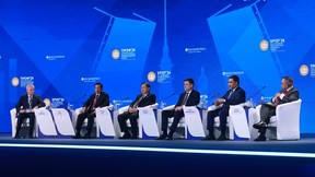 Александр Новак принял участие в сессии открытия XXIX Петербургского международного экономического форума Александр Новак принял участие в сессии открытия XXIX Петербургского международного экономического форума